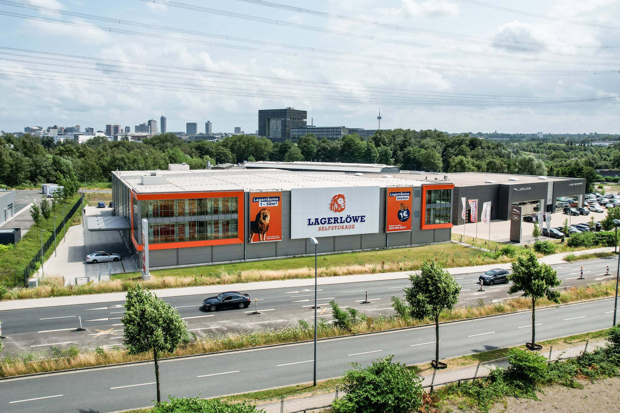 Lagerlöwe Facility Essen